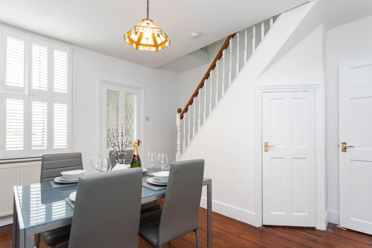 30 Percent Off Monthly Stays - City Centre - 3 Bedrooms St Albans المظهر الخارجي الصورة
