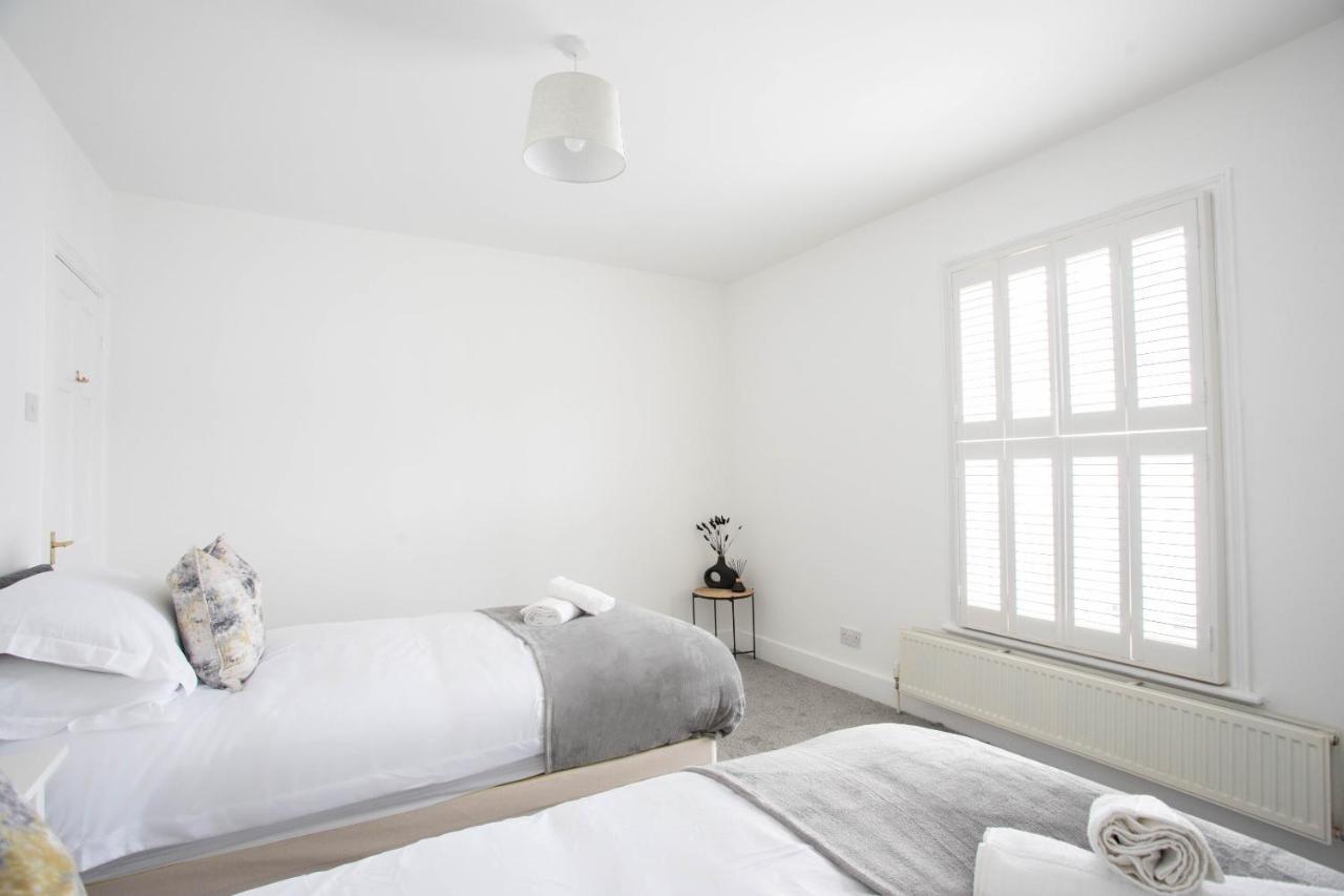 30 Percent Off Monthly Stays - City Centre - 3 Bedrooms St Albans المظهر الخارجي الصورة